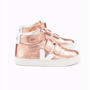 Veja pink hightops